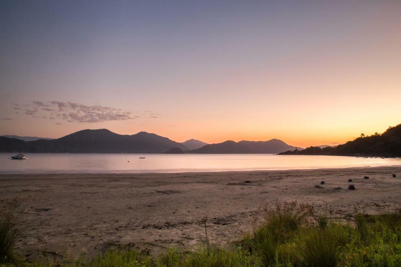 Corsario Hotel Ubatuba Exterior photo